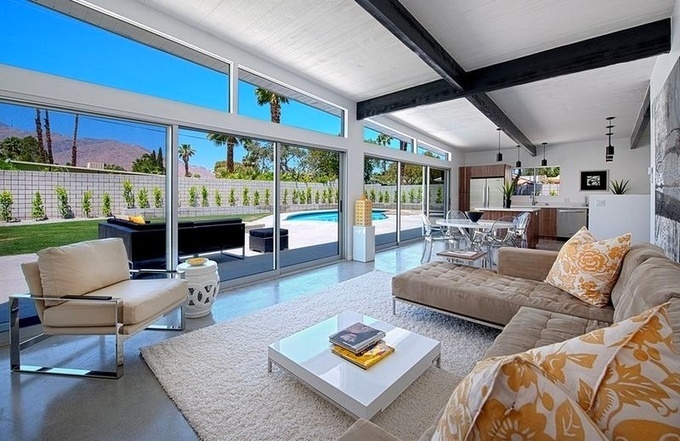 窗外看见内衣裤有问题吗？